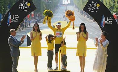 Carlos Sastre vom Team CSC gewinnt die Tour de France 2008 (Foto: www.letour.fr)