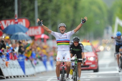 Norwegischer Doppelsieg: Thor Hushovd gewinnt vor Edvald Boasson Hagen die 16. Etappe der Tour de France 2011 (Foto: www.letour.fr)