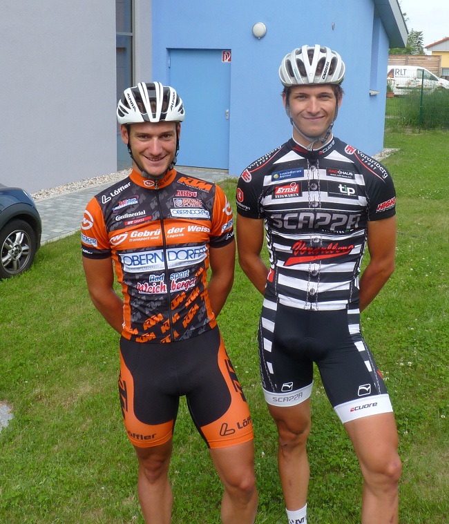 Florian Bissinger vom Team Vorarlberg (rechts) mit seinem Freund und frheren Teamkollegen Benjamin Edmller von Gebrder Weiss-Oberndorfer