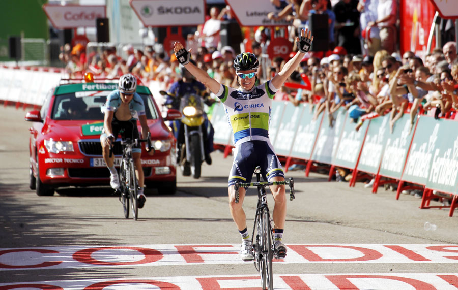 Vuelta a Espaa: Clarke schlgt Martin auf 4. Etappe, Valverde verliert wegen Sturz Rot an Rodriguez