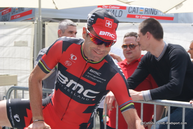 ... meine letzte Begegnung mit Cadel Evans vor seinem Karriereende am Start der letzten Etappe der Tour de Suisse 2014 in Martigny