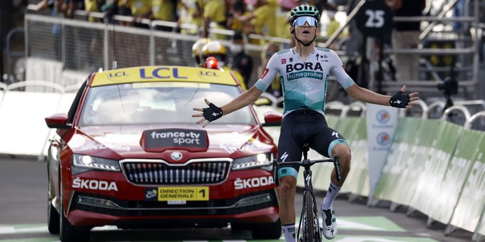 Lennard Kmna holt den ersten Etappensieg fr Bora-Hansgrohe bei der Tour de France 2020 (Foto: twitter.com/BORAhansgrohe)