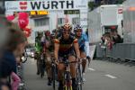 Tour de Suisse 8. Etappe - Tom Boonen fhrt eine abgehngte Gruppe bei der 1. Zieldurchfahrt in Liestal an