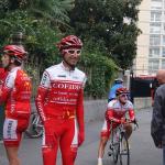 Giro di Lombardia - gute Stimmung bei Team Cofidis vor dem Start in Mailand (M. Buffaz, D. Moncouti, S. Dumoulin - v. li. n. re.)