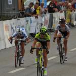 Den Sprint um Platz 3 gewinnt Jennifer Hohl vor Doris Schweizer und Angelika Meier (Foto: bike-import.ch)