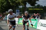Tour de Suisse - 8. Etappe - Weltmeister Thor Hushovd und Frnk Schleck im Gesprch nach der Etappe in Schaffhausen