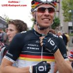 Eneco-Tour 5. Etappe - der Deutsche Meister Robert Wagner gut gelaunt vor dem Start in Genk