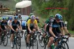 Tour de Romandie 4. Etappe - Team Sky um Leader Bradley Wiggins an der Spitze des Hauptfeldes auf dem Weg zur Bergwertung nach Veysonnaz