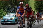 Critrium du Dauphin 7. Etappe - abgehngte Fahrer um George Hincapie im Anstieg zum Col du Corbier