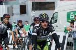 Tour de Suisse 3. Etappe - abgehngte Fahrer kommen ins Ziel in Aarberg