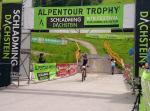 Zieleinlauf von Lukas Buchli (Foto: Alpentour Trophy / Regina Stanger)