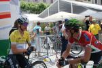Tony Martin im Gesprch mit seinem Landsmann Bjrn Thurau vor dem Start der letzten Etappe der Tour de Suisse in Martigny