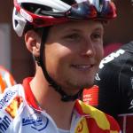 Lukas Pstlberger gut gelaunt vor dem Start der 3. Etappe der Tour Alsace