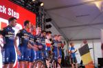 Team Etixx-Quickstep bei der Teampräsentation am Vorabend der Tour de Suisse