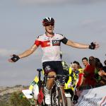 Mathias Frank fährt den 2. Vuelta-Etappensieg für IAM ein
