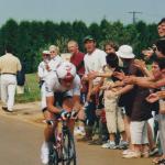 im weißen Trikot beim Einzelzeitfahren der Tour de France 2005