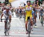 Etappensieger Riccardo Ricco gewinnt vor Paolo Bettini.  91. Giro d\' Italia 2008, 8. Etappe, Foto: Sabine Jacob